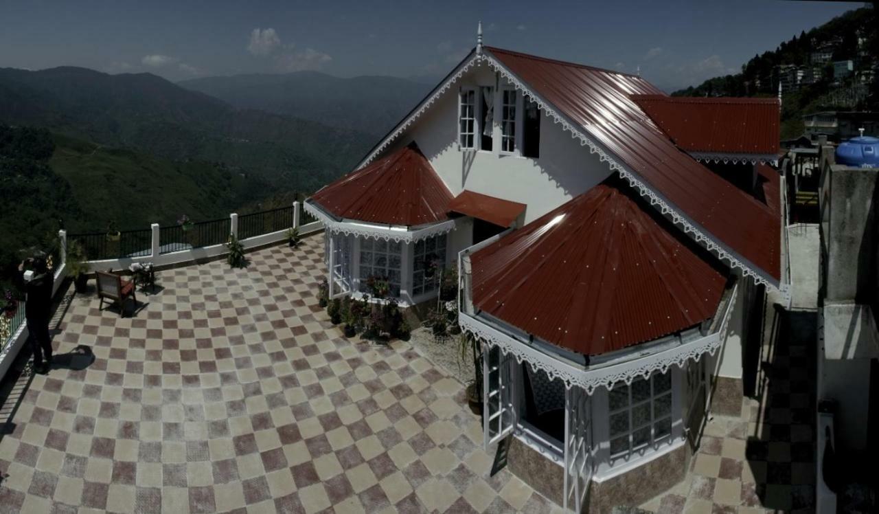דרג'ילינג Yashita Homestay מראה חיצוני תמונה