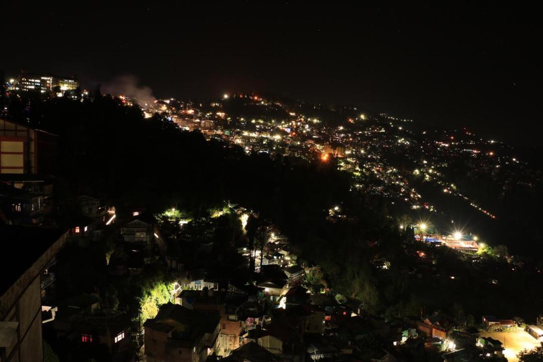 דרג'ילינג Yashita Homestay מראה חיצוני תמונה